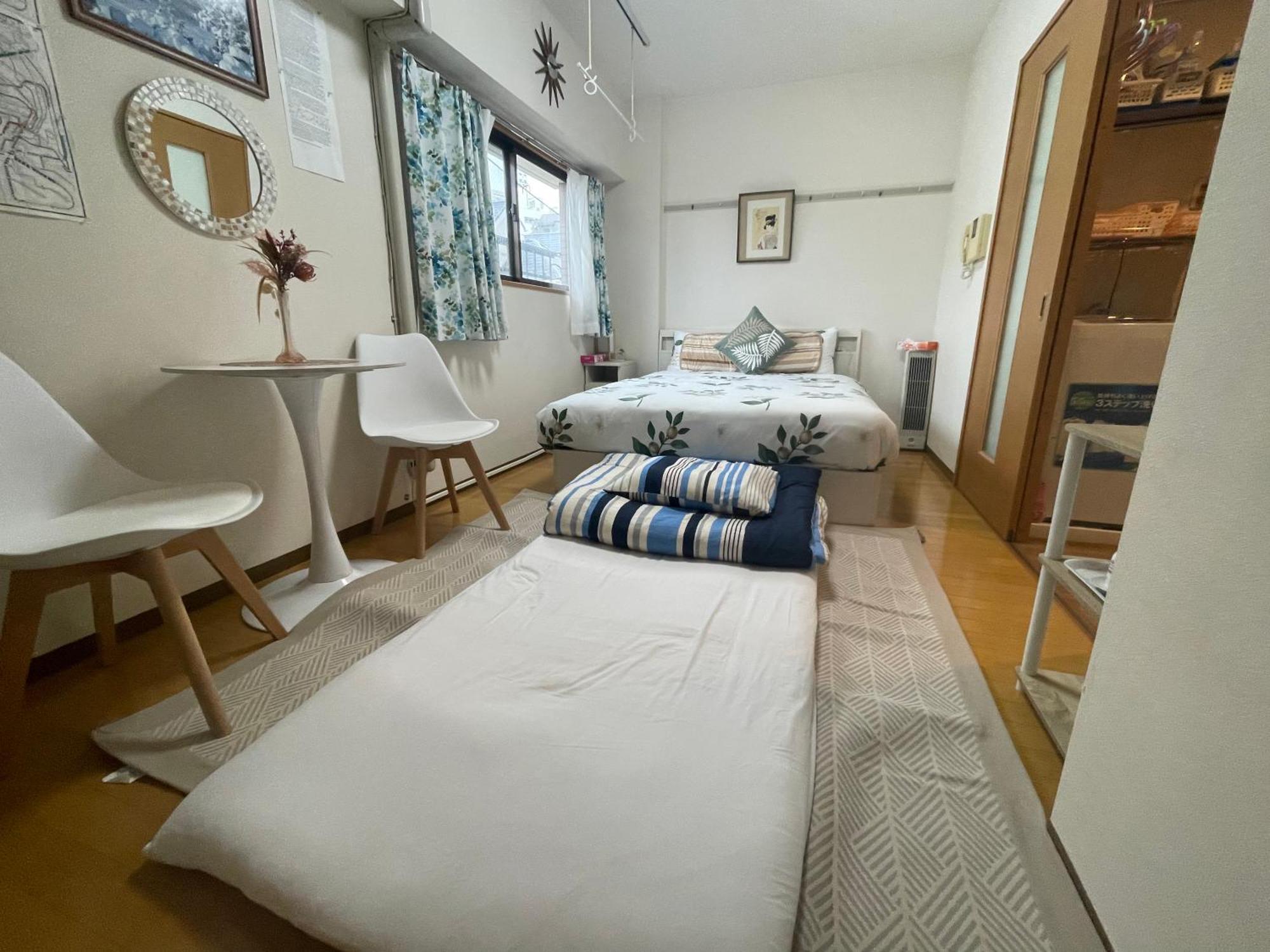 都心の家30 Square Meter King Size Bed With Stepping Rice Tōkyō
